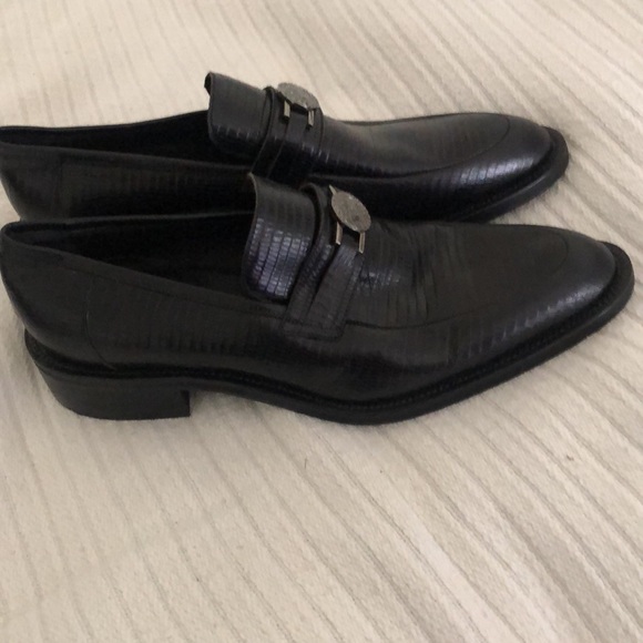 Versace Other - Men’s VTG classic silver Medusa Versace V2 corpcore dress shoes